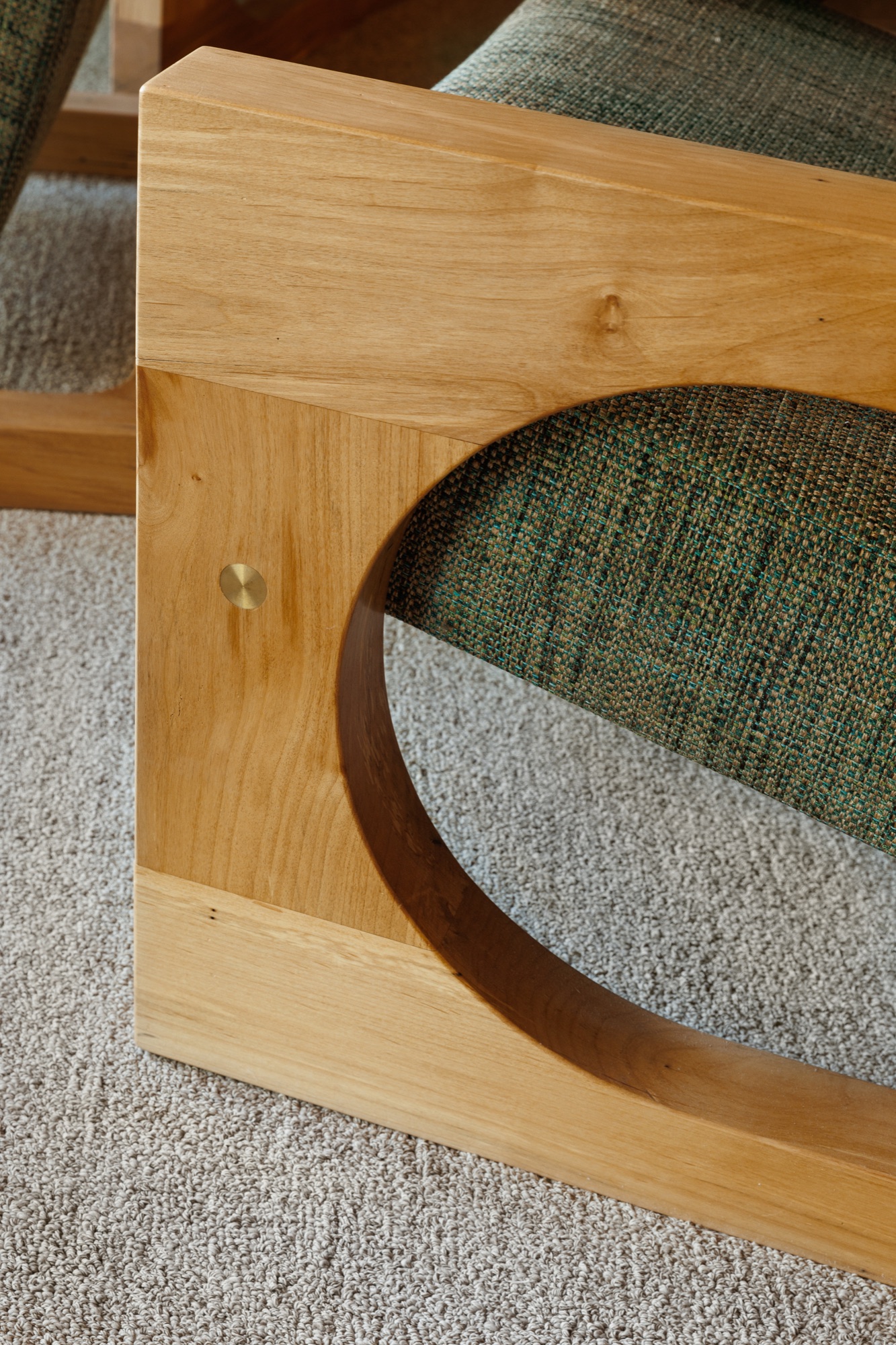 Channel Chair, Living Room (HH-EGC-0043) — photograph, Eric Gesinger Collection