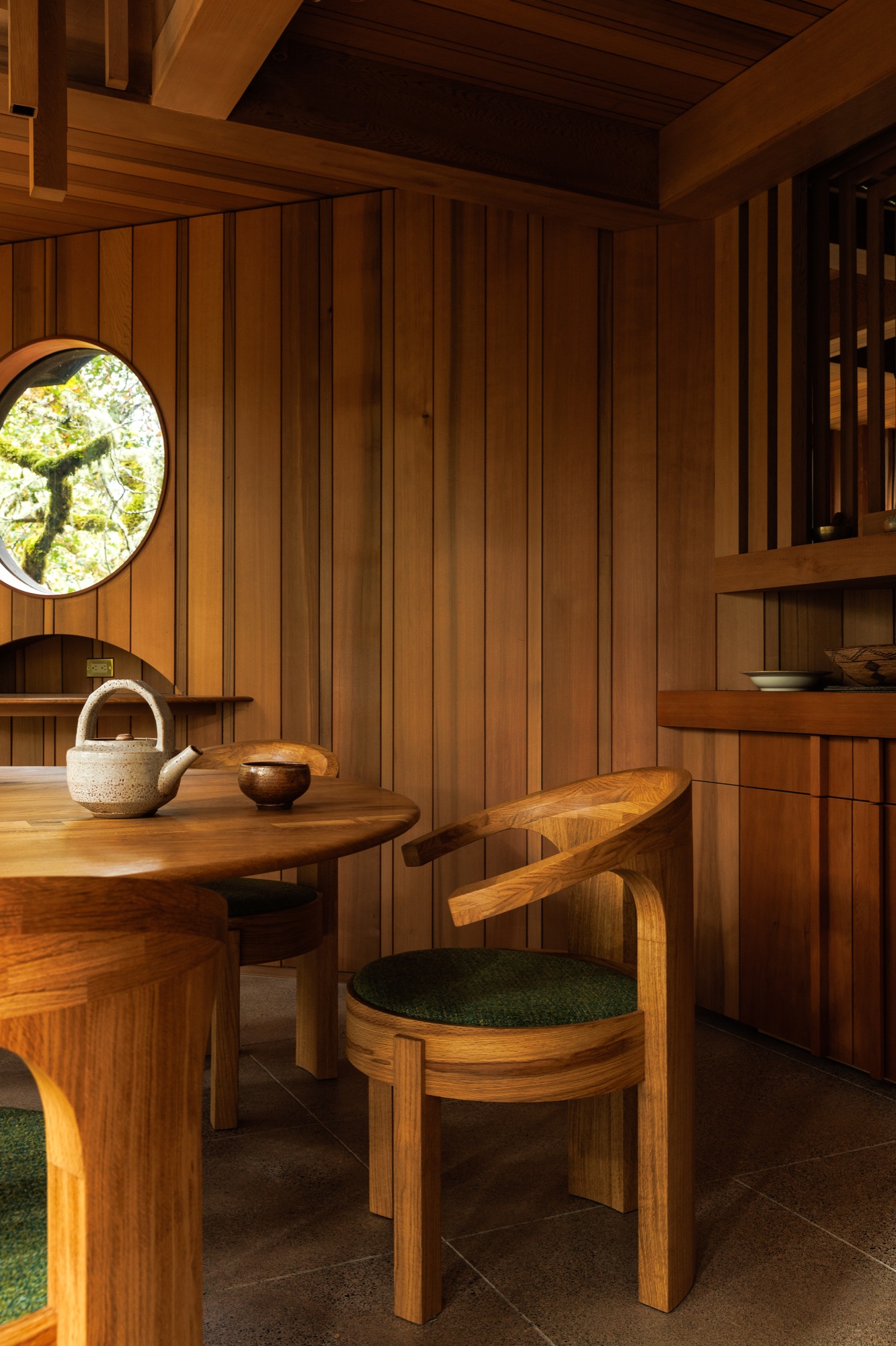 Dining Room (HH-EGC-0047) — photograph, Eric Gesinger Collection