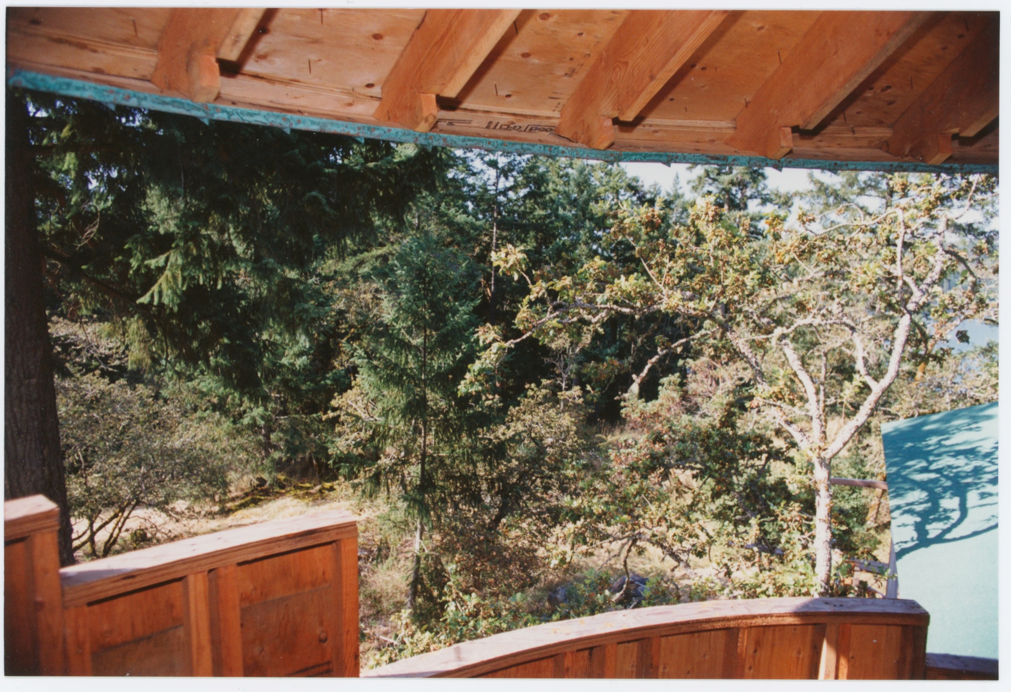 Hunter House (HH-FRH-0040) — photograph, Frances Hunter Collection