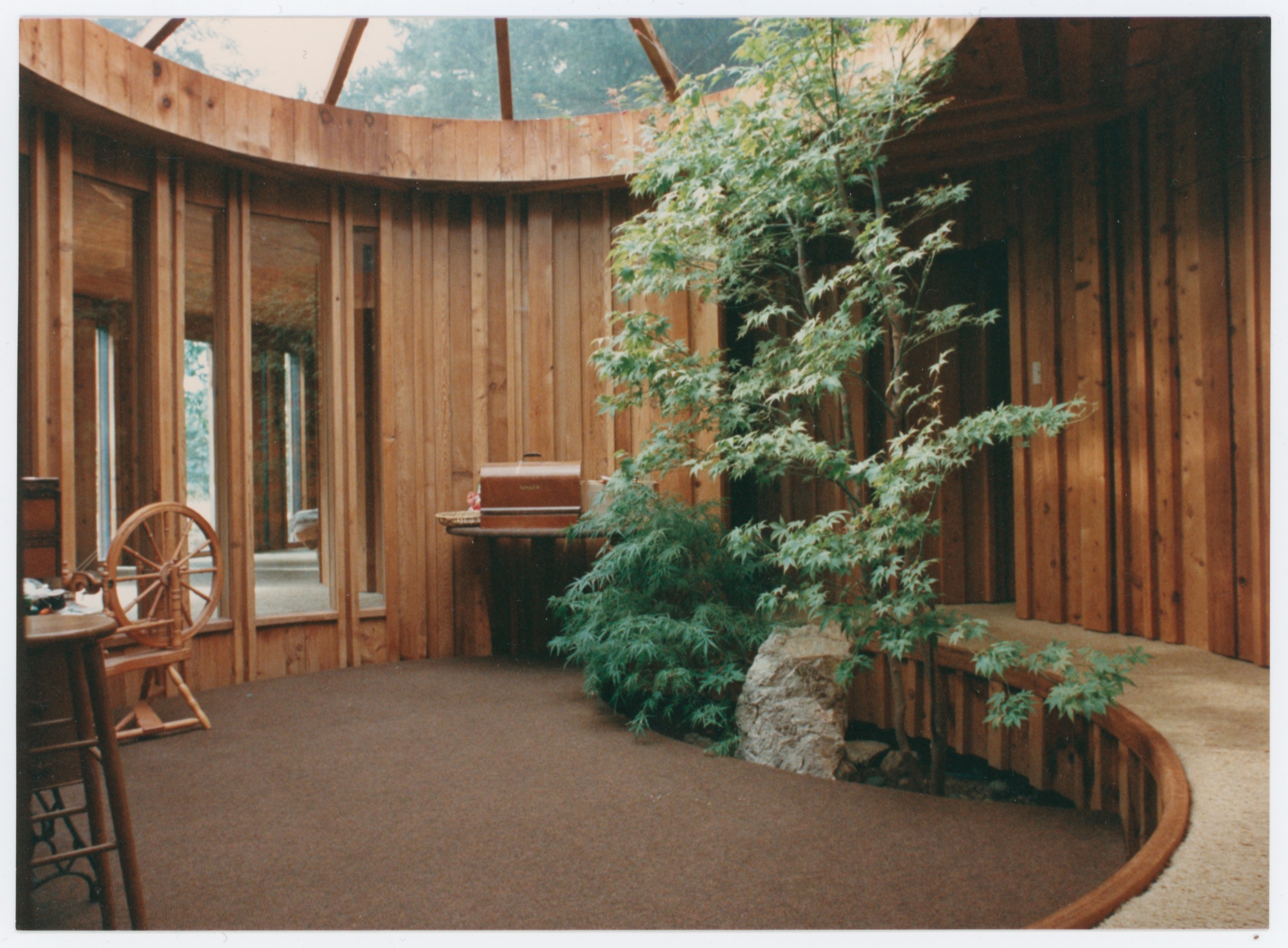 Hunter House (HH-FRH-0043) — photograph, Frances Hunter Collection